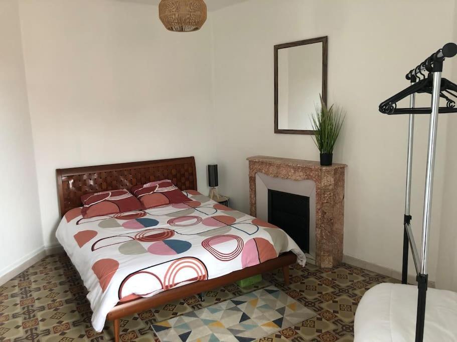 Appartement Spacieux Centre Ville Ривзалт Екстериор снимка