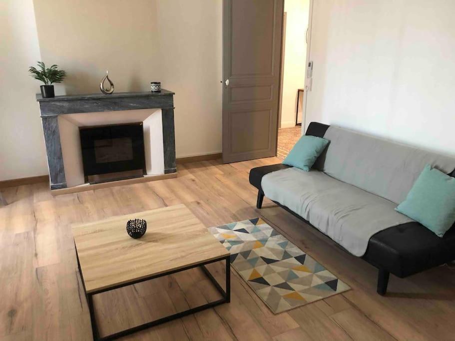 Appartement Spacieux Centre Ville Ривзалт Екстериор снимка